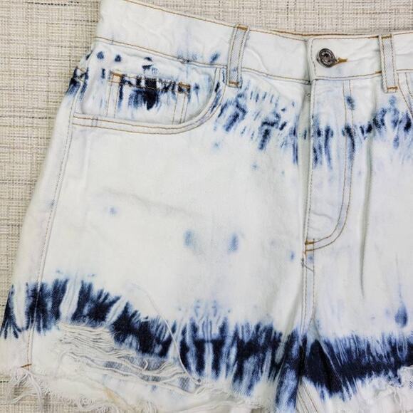 Zara High Rise Bleached Raw Hem White Blue Shorts Size 8 - Picture 3 of 12